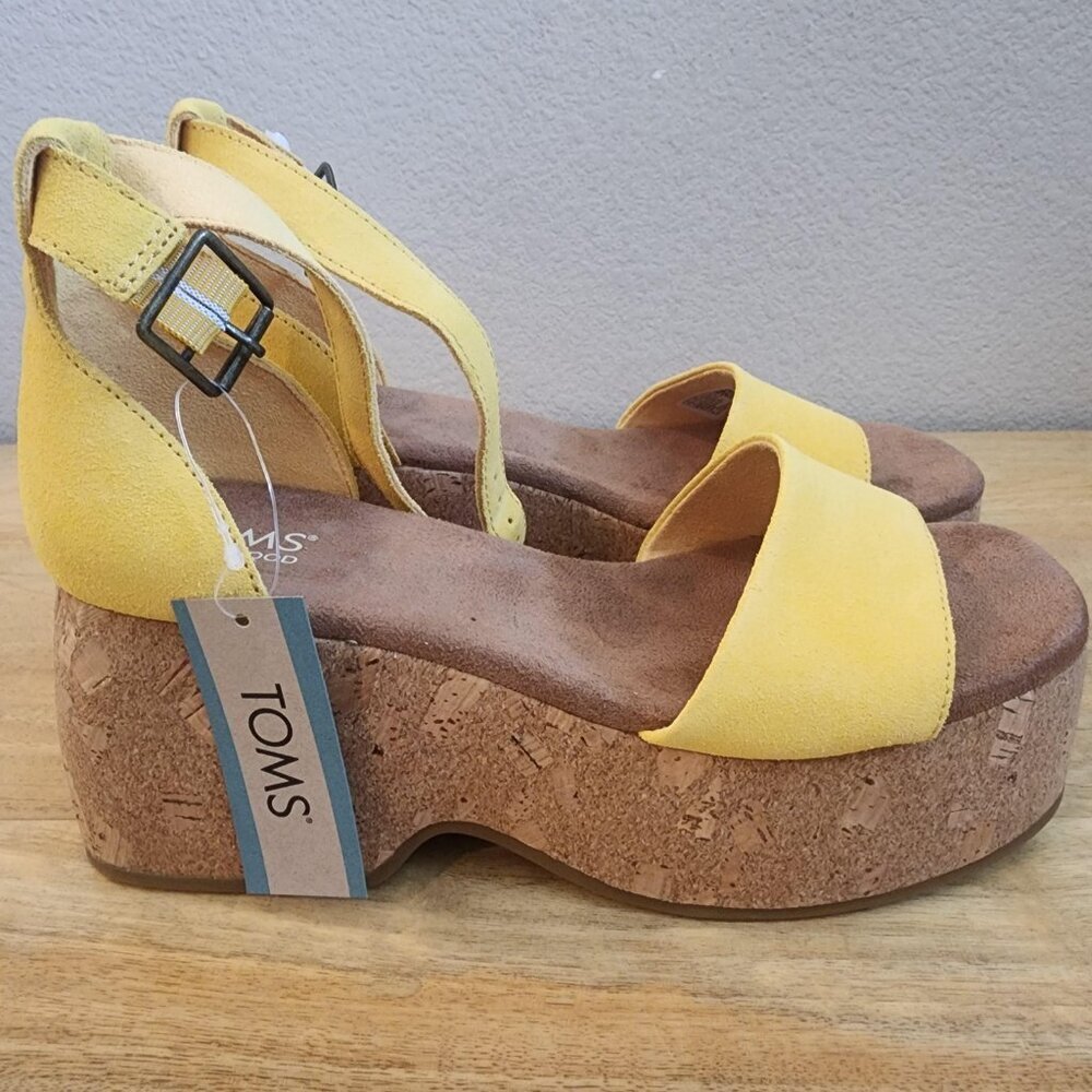 TOMS Shoes Womens Size 8 Yellow Suede Laila Platform Sandals Cork Wedge New